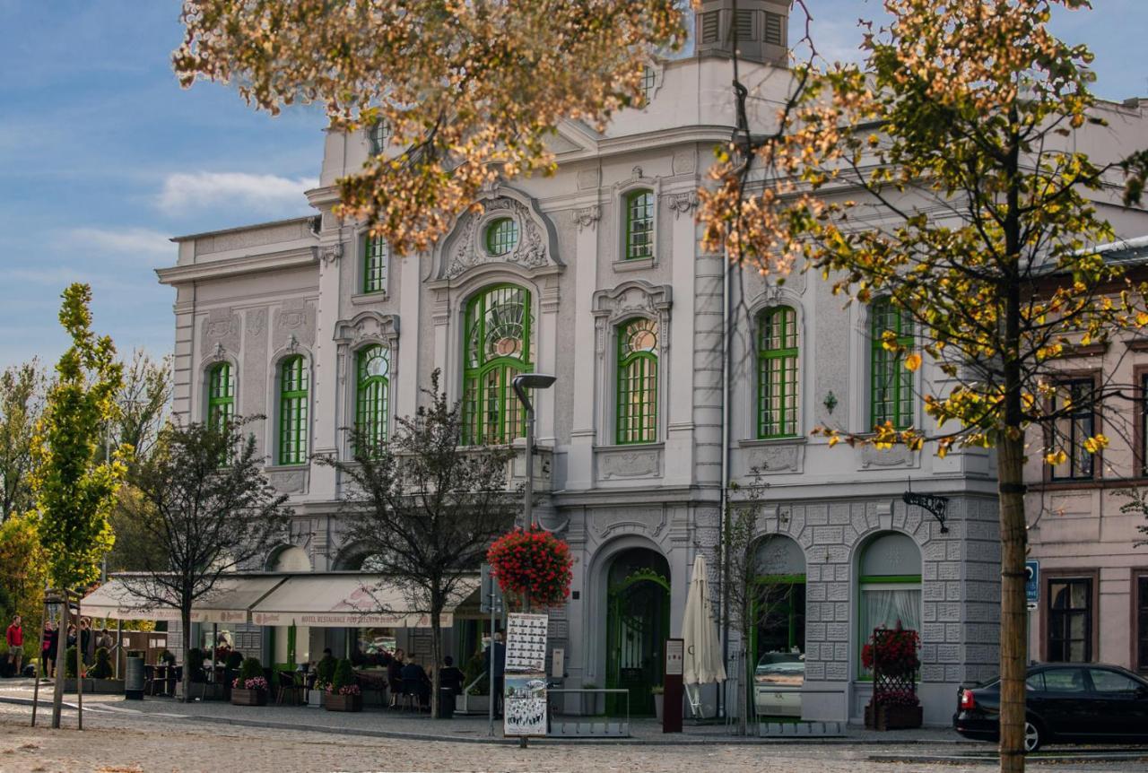 Hotel Pod Zelenym Dubem Bohumín Dış mekan fotoğraf