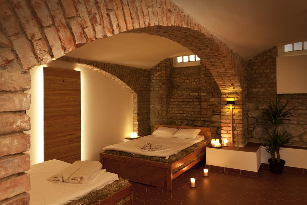 Hotel Pod Zelenym Dubem Bohumín Dış mekan fotoğraf